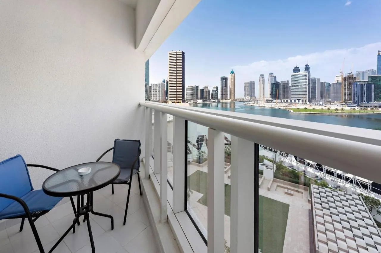 A Living Modern 1Br Apartment With Balcony & Canal View At Prive-517 Business Bay Dubai